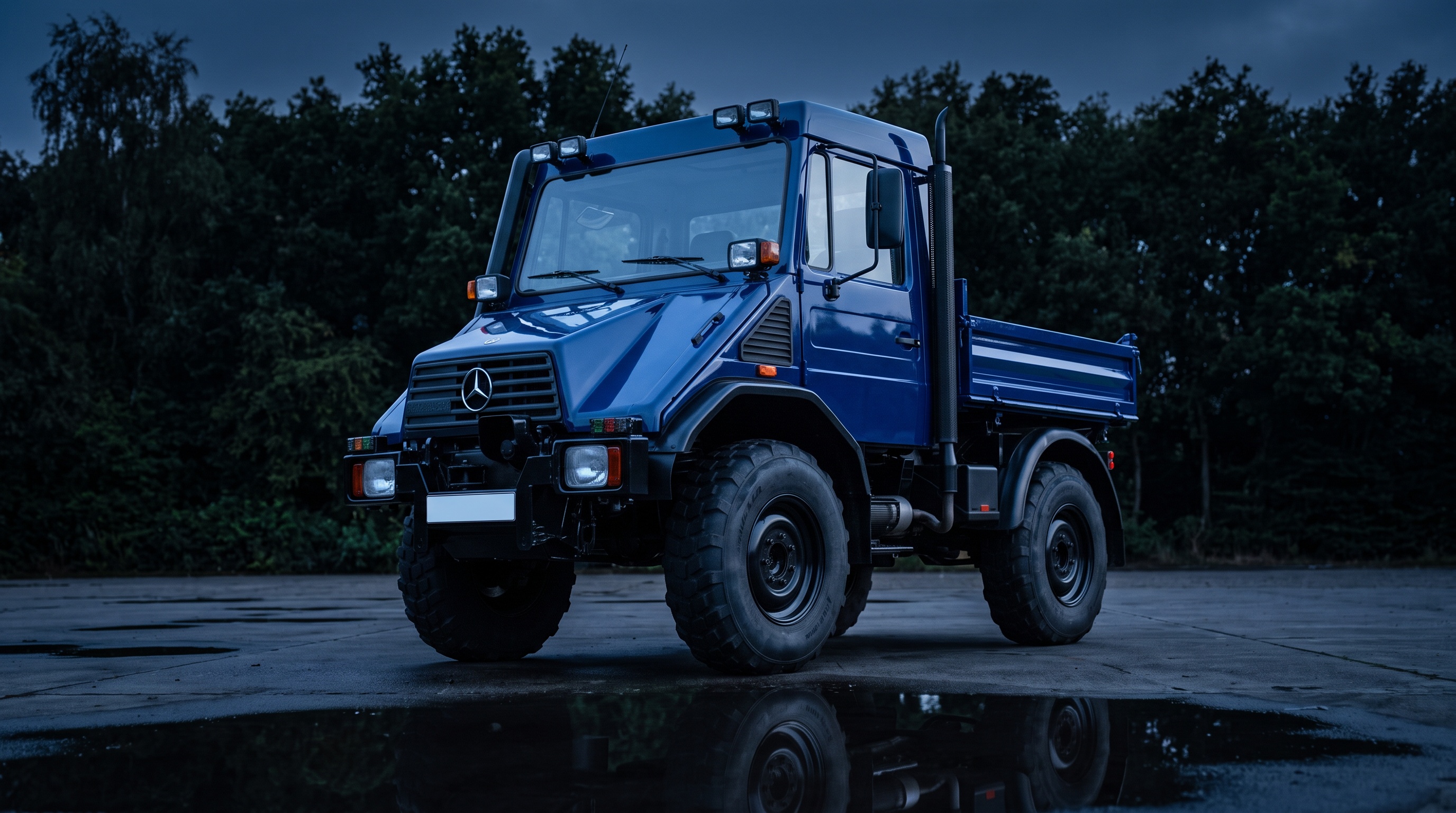 Unimog Medium-Series Implement Carrier (BR418) (BR418)