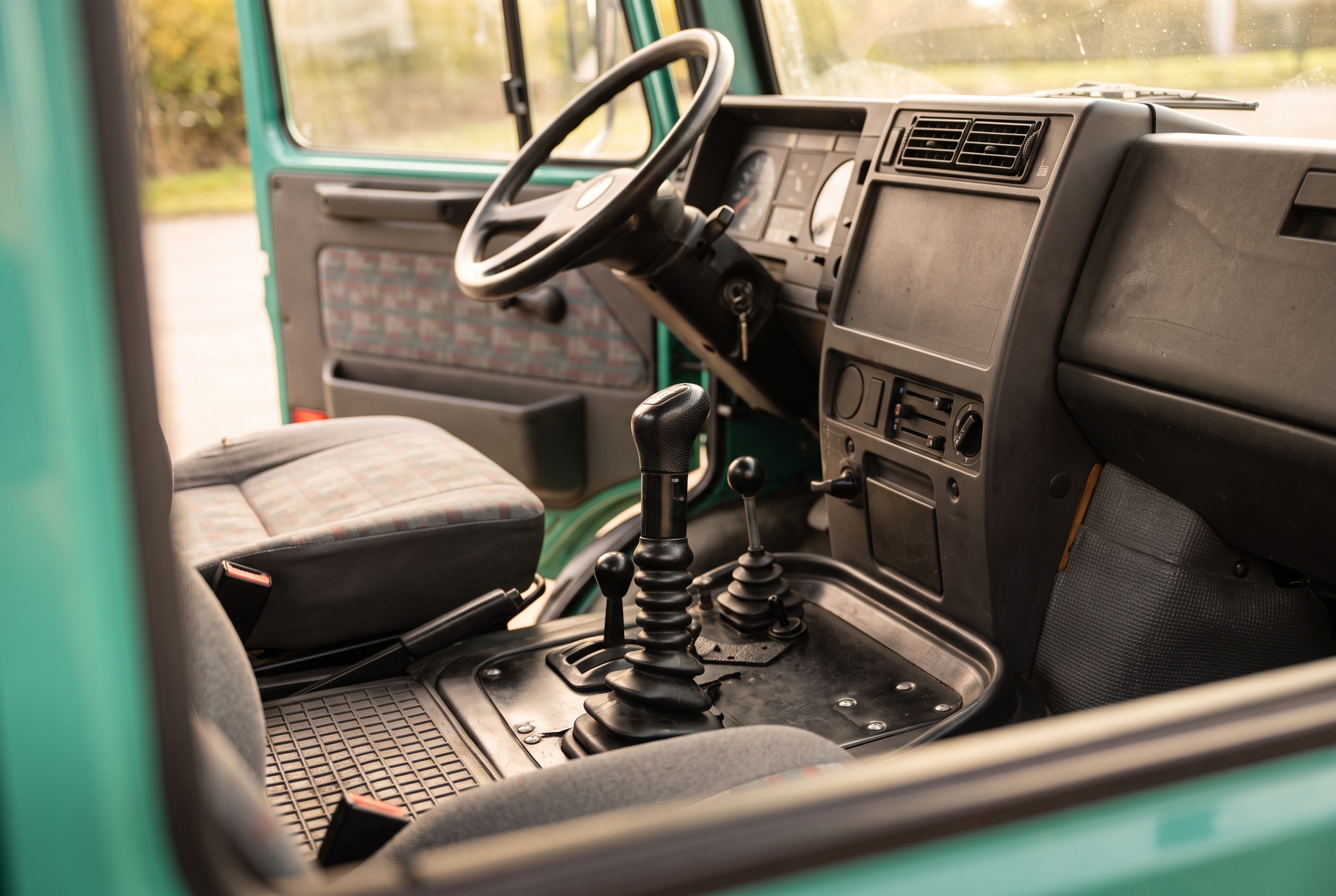BR418 interior