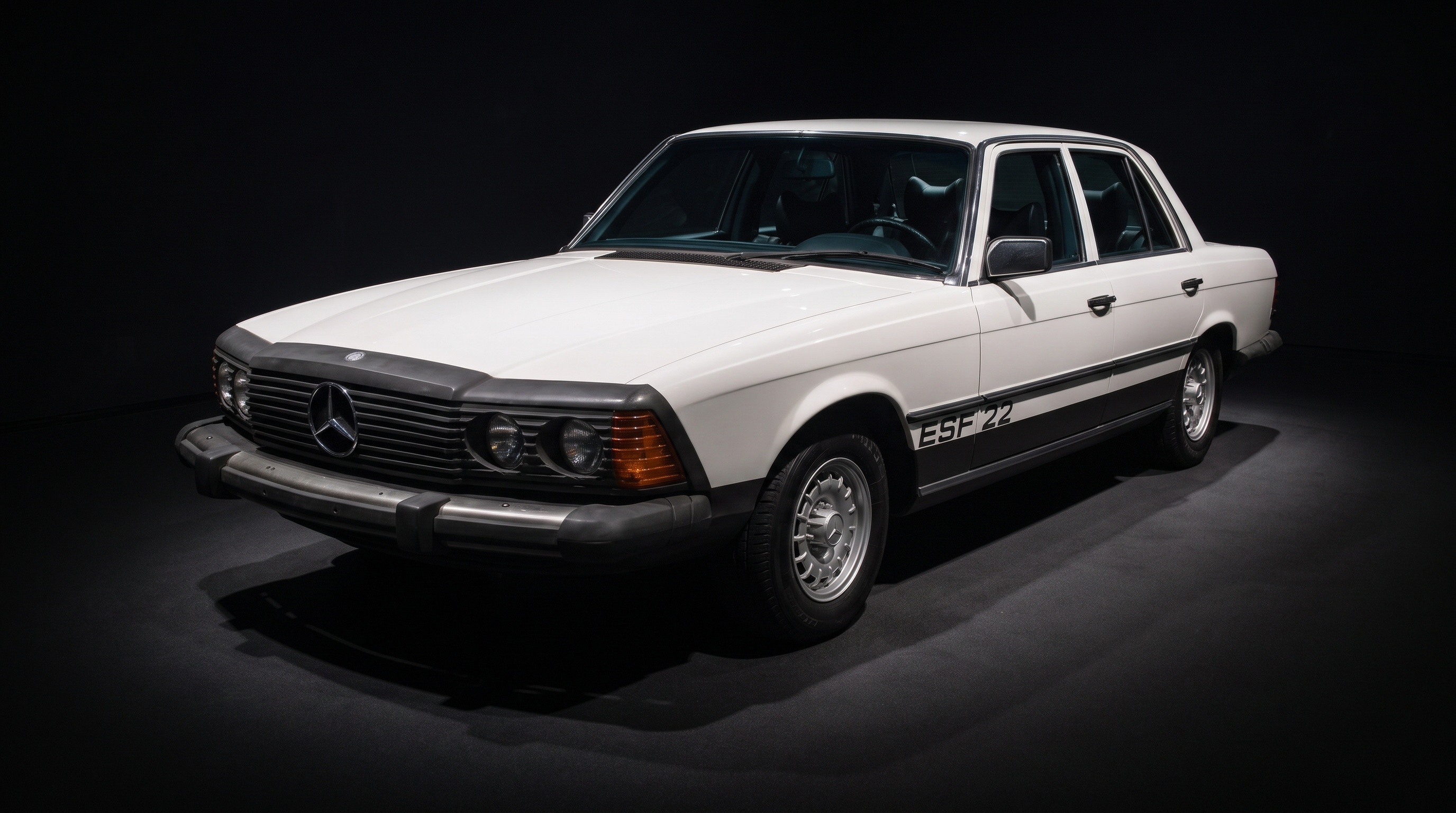 The 1973 Mercedes-Benz ESF 22 with its enormous black safety bumpers