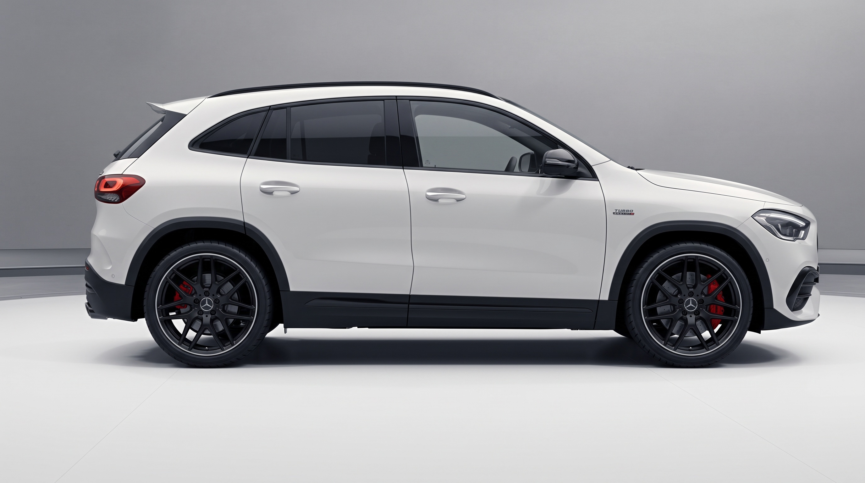 Mercedes-Benz GLA-Class SUV (H247) (H247)