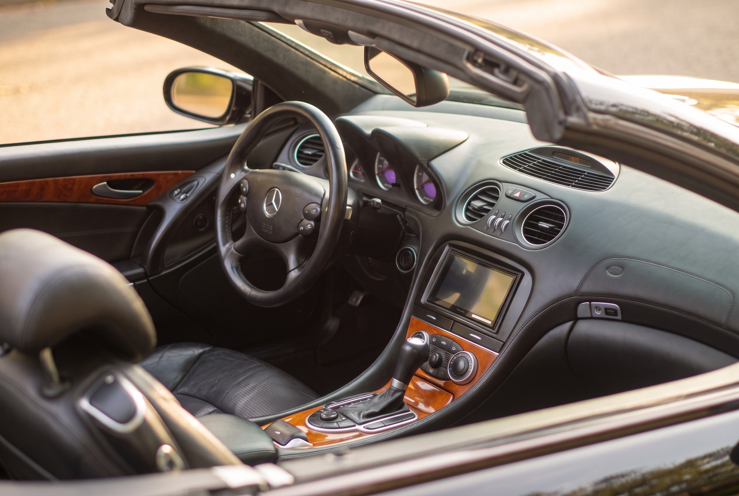 R230 interior