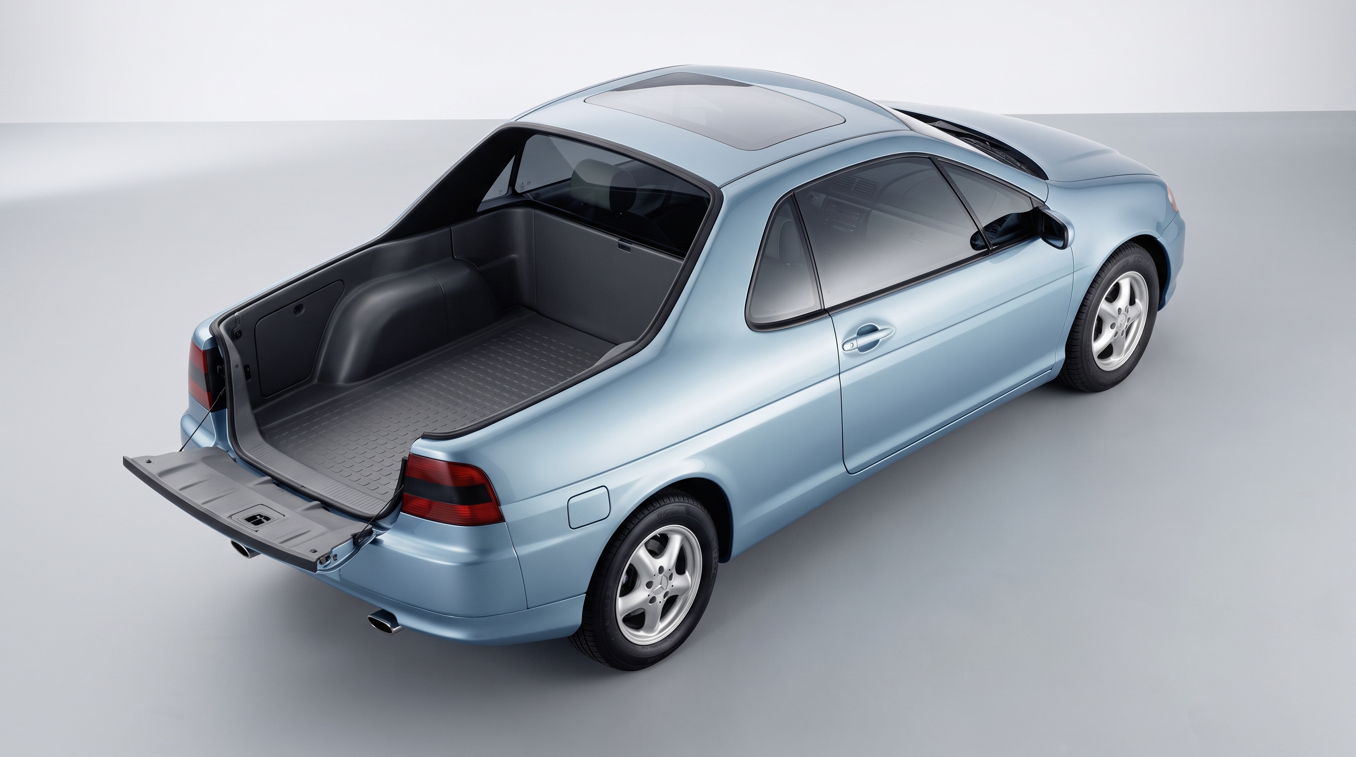 Vario Research Car in pickup configuration with open cargo bed