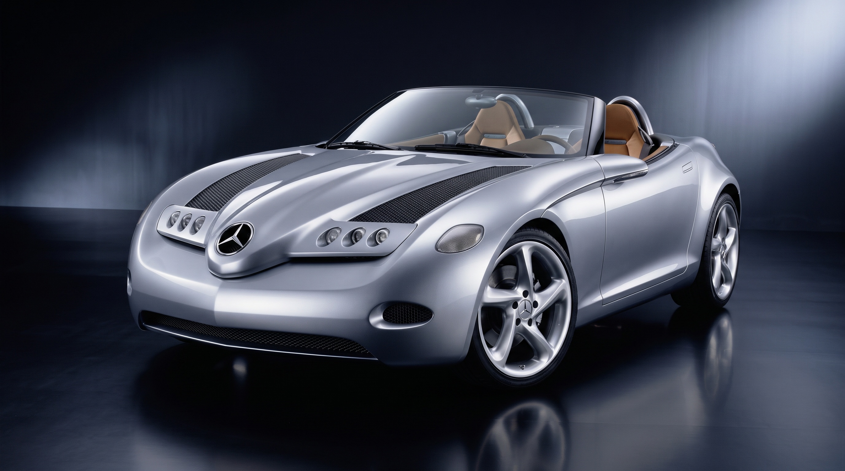 Vision SLA — A-Class roadster study with an F1 arrow nose