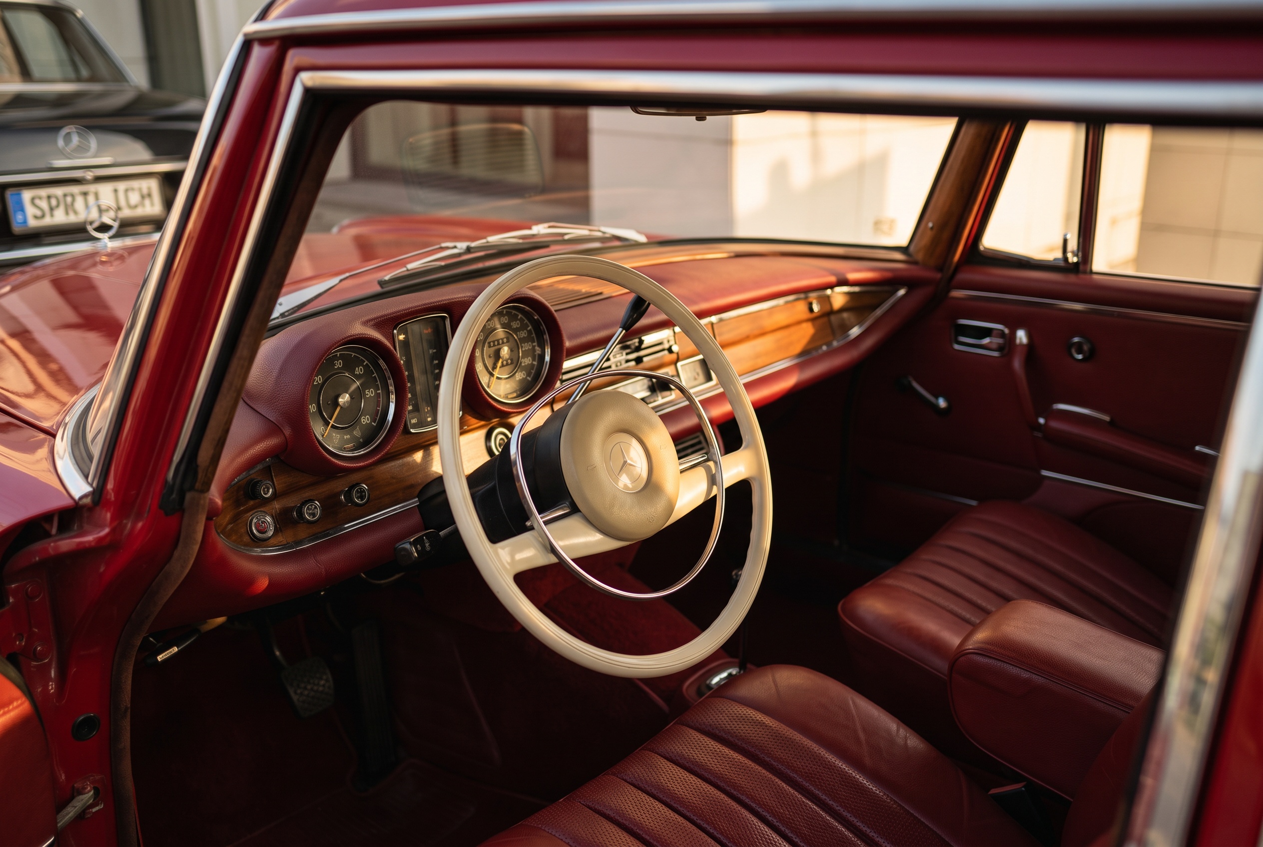W111 interior