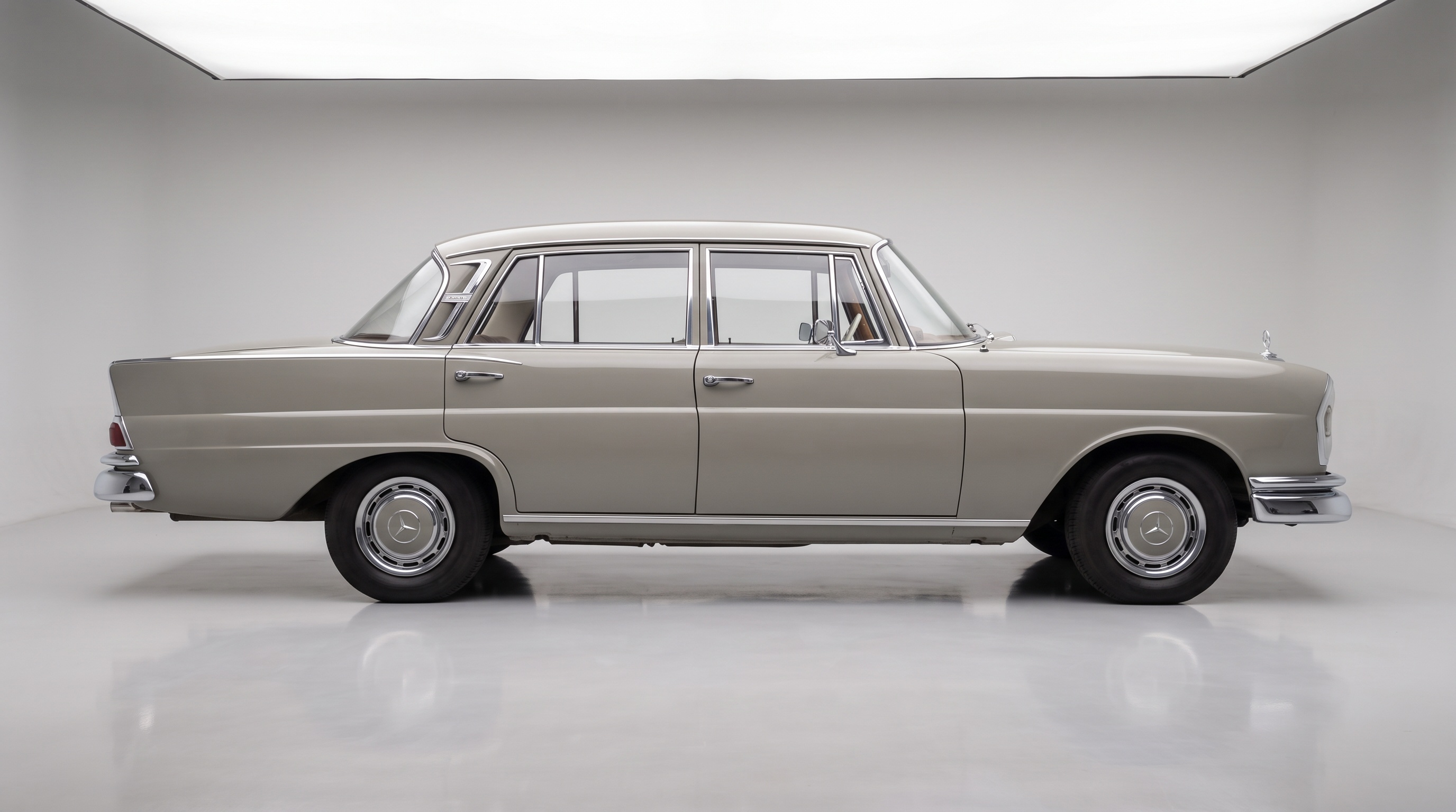 Mercedes-Benz Ultra-Luxury Sedan (W112)
