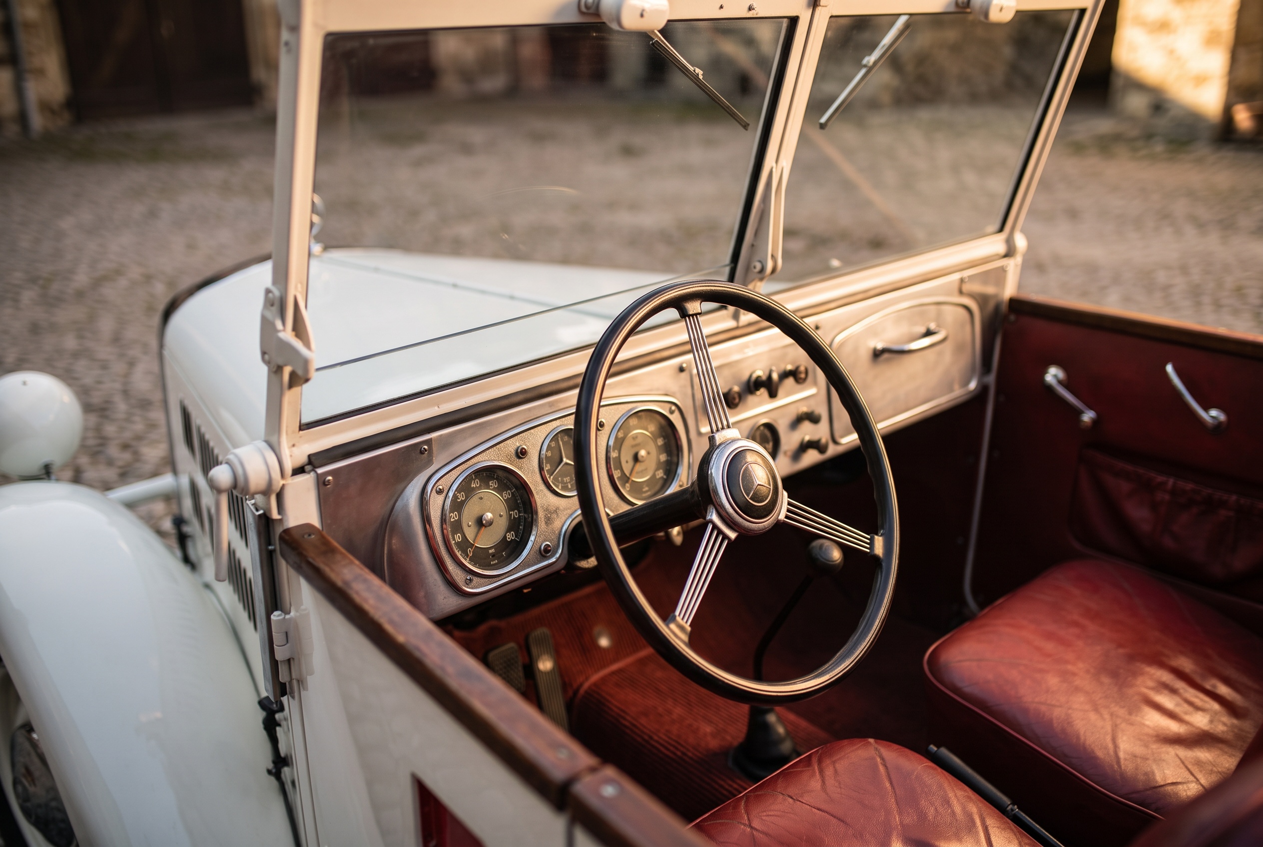 W152 interior