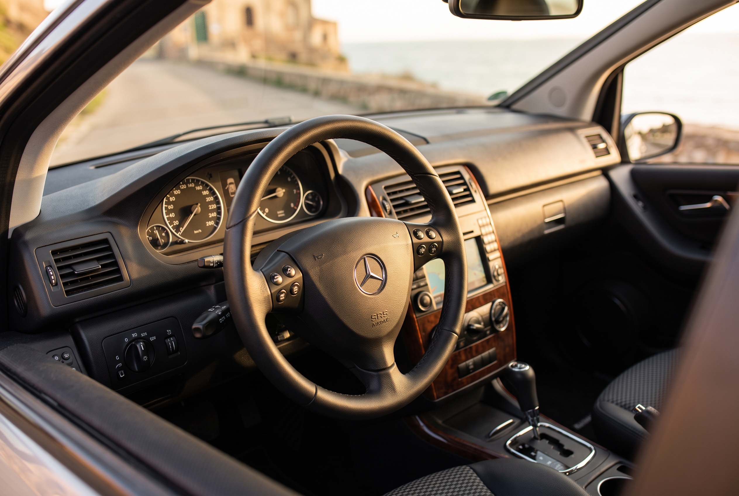 W169 interior