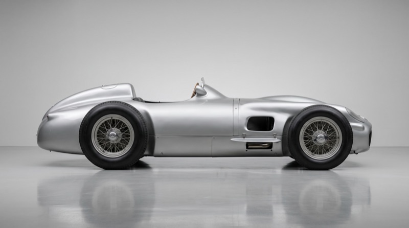 W196 studio side profile