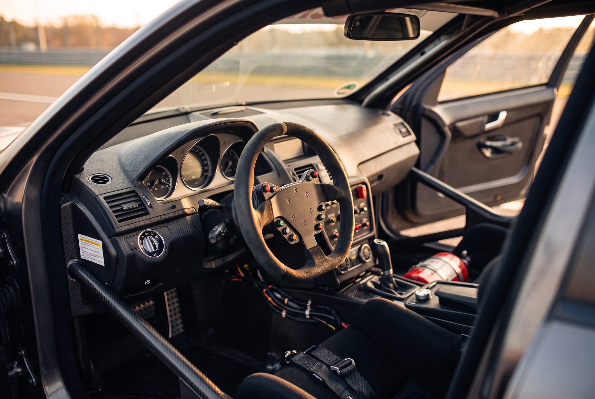 W204 interior