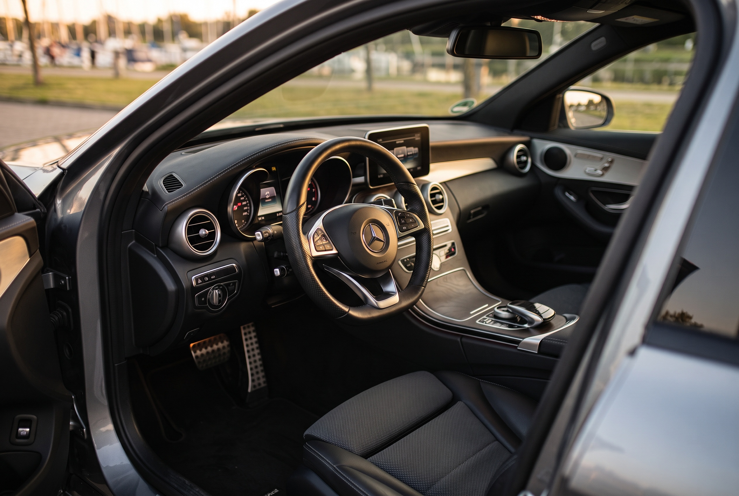 W205 interior