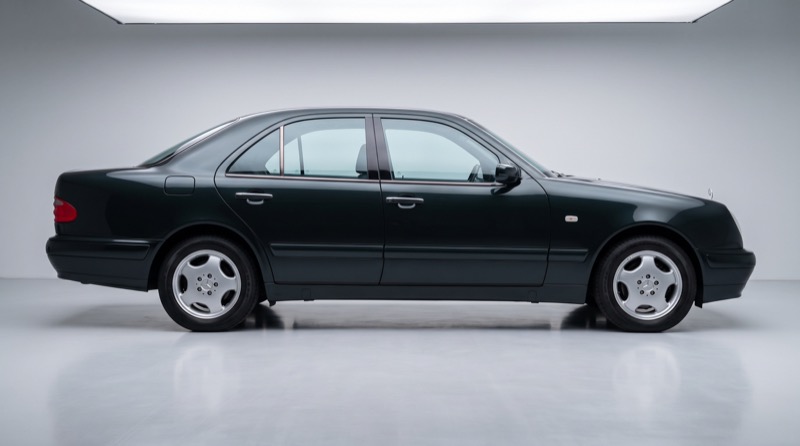 E-Class W210
