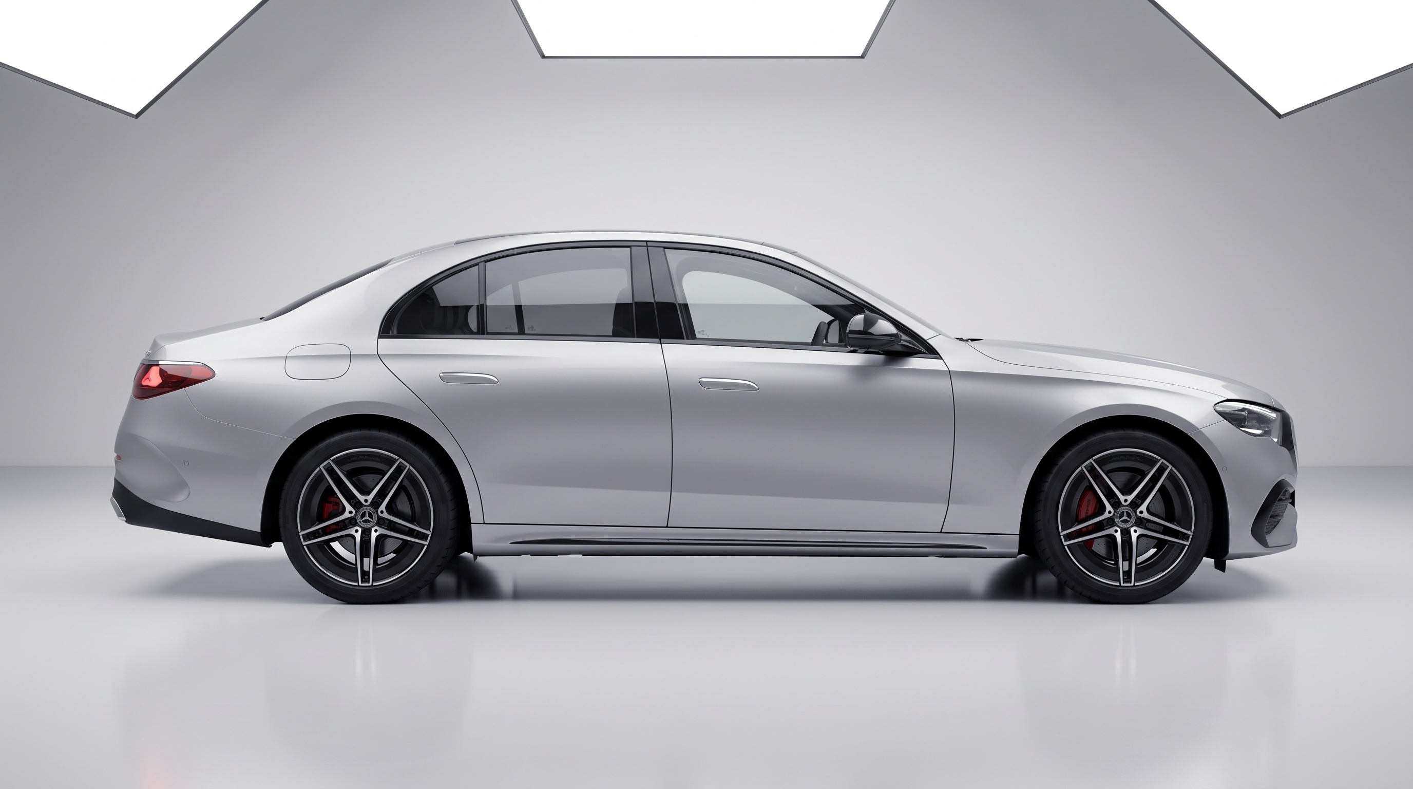 Mercedes-Benz E-Class Sedan (W214) (W214)