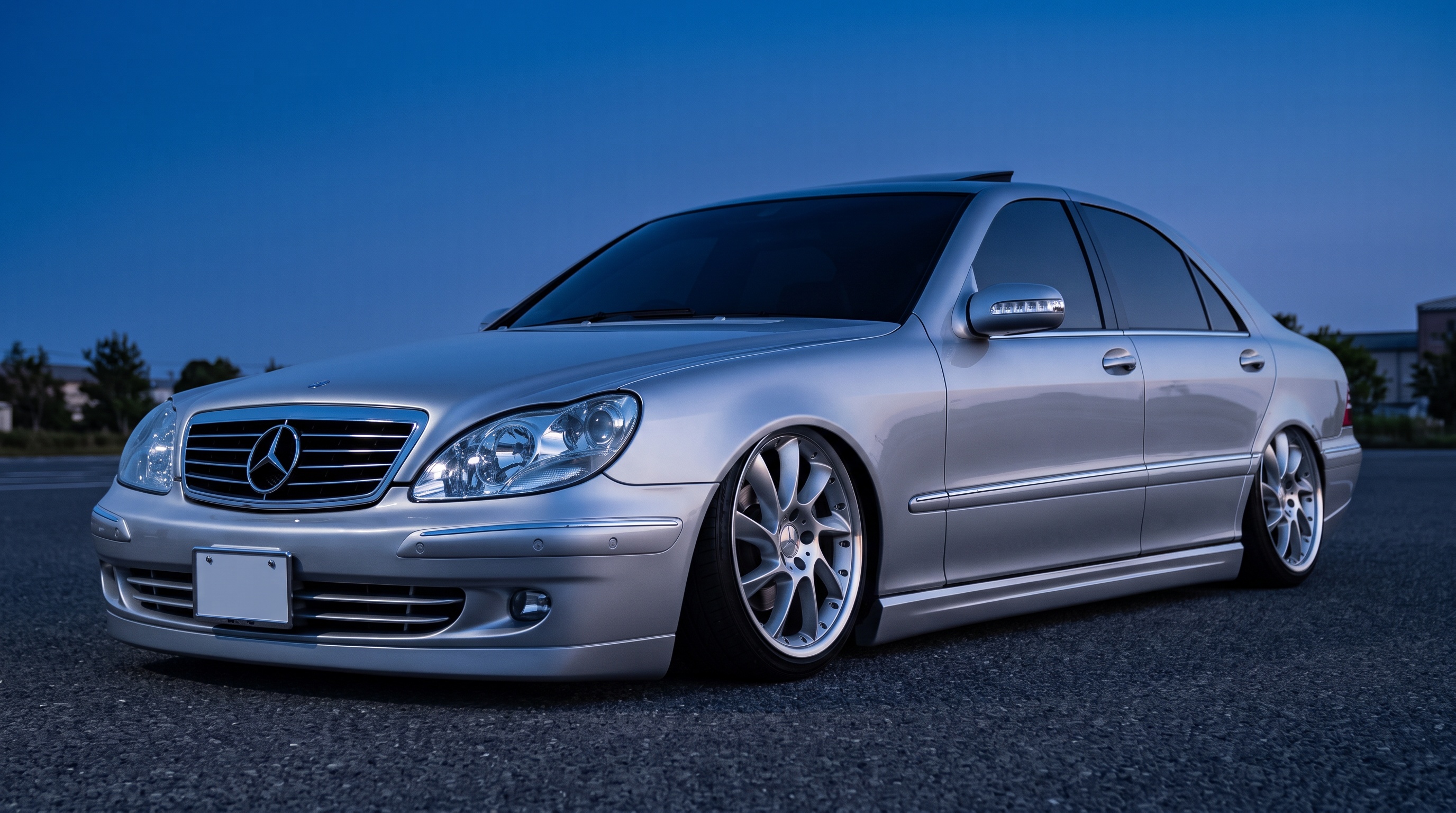 Mercedes-Benz S-Class Sedan (W220) (W220)