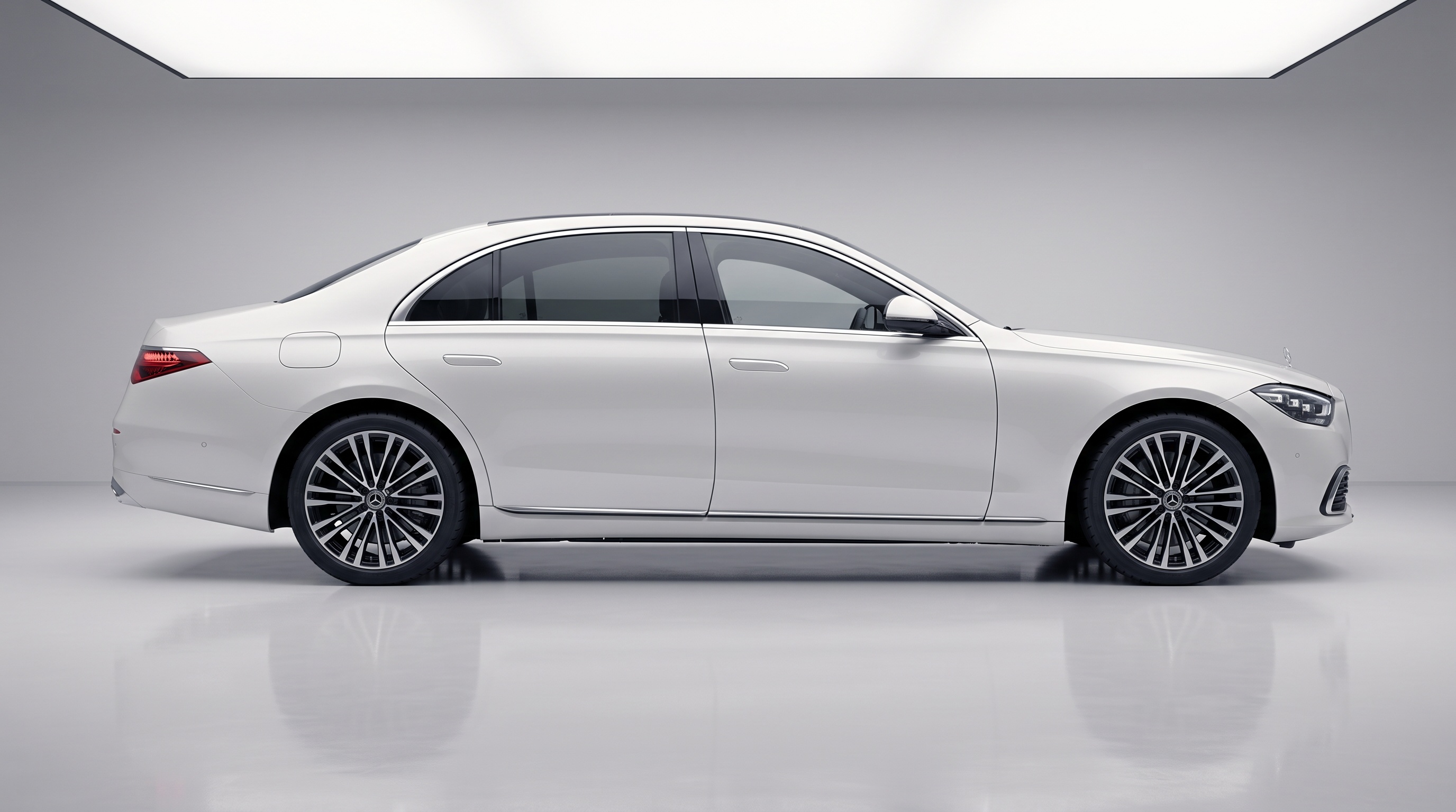 Mercedes-Benz S-Class Sedan (W223) (W223)