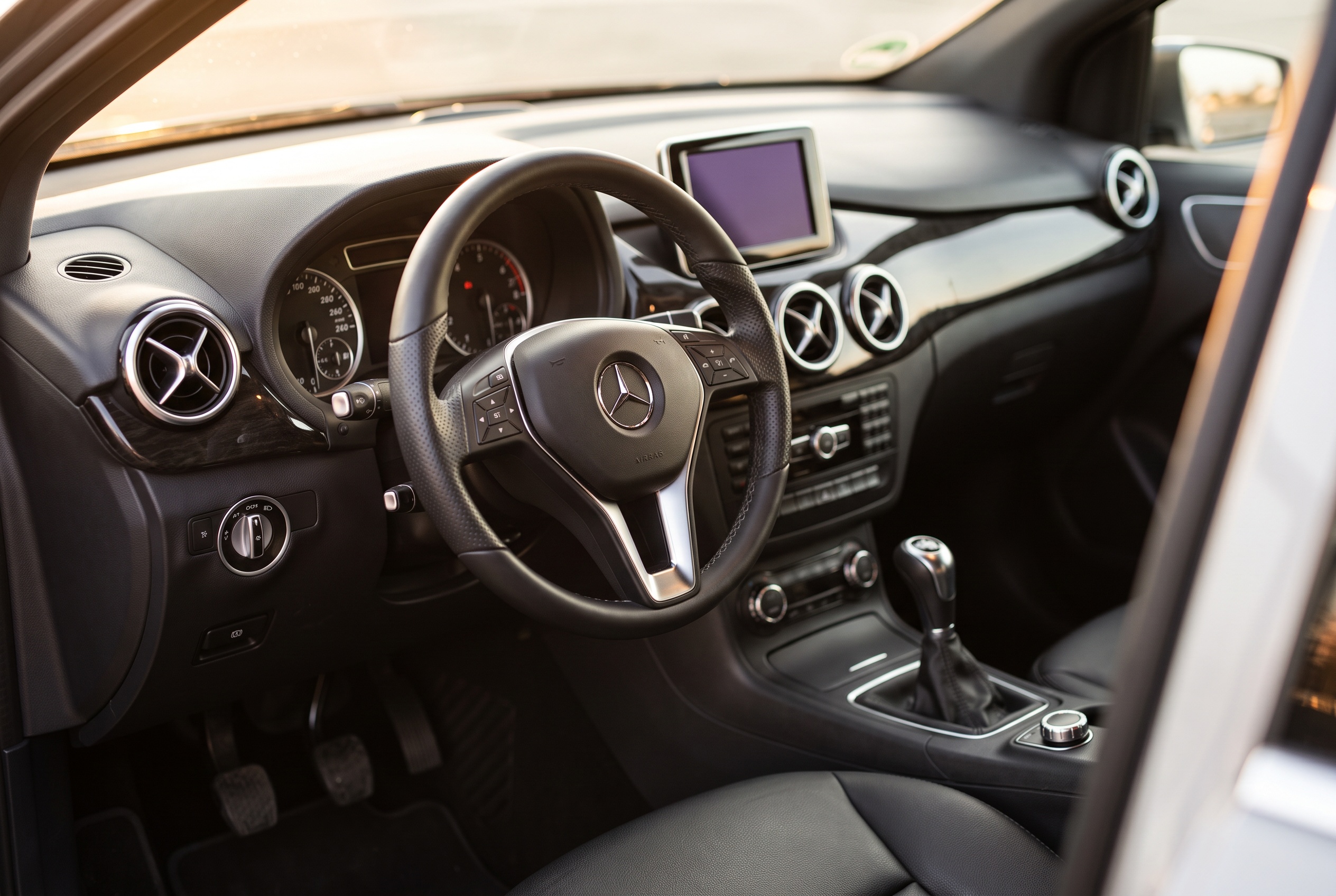 W246 interior
