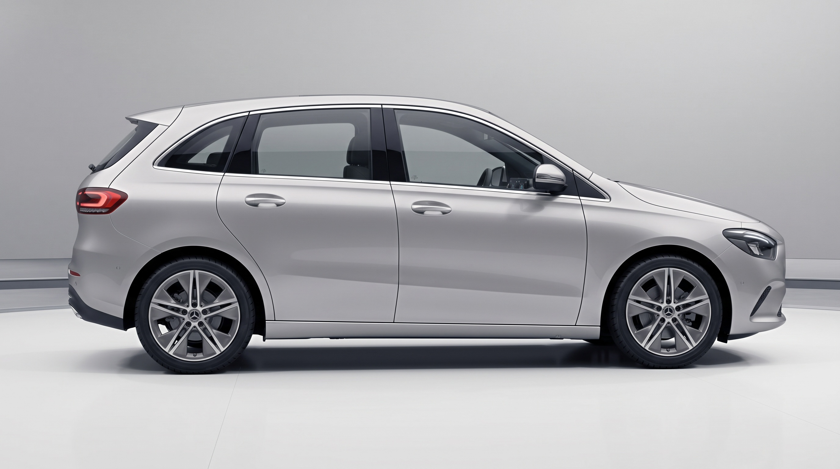 Mercedes-Benz B-Class Sports Tourer (W247) (W247)