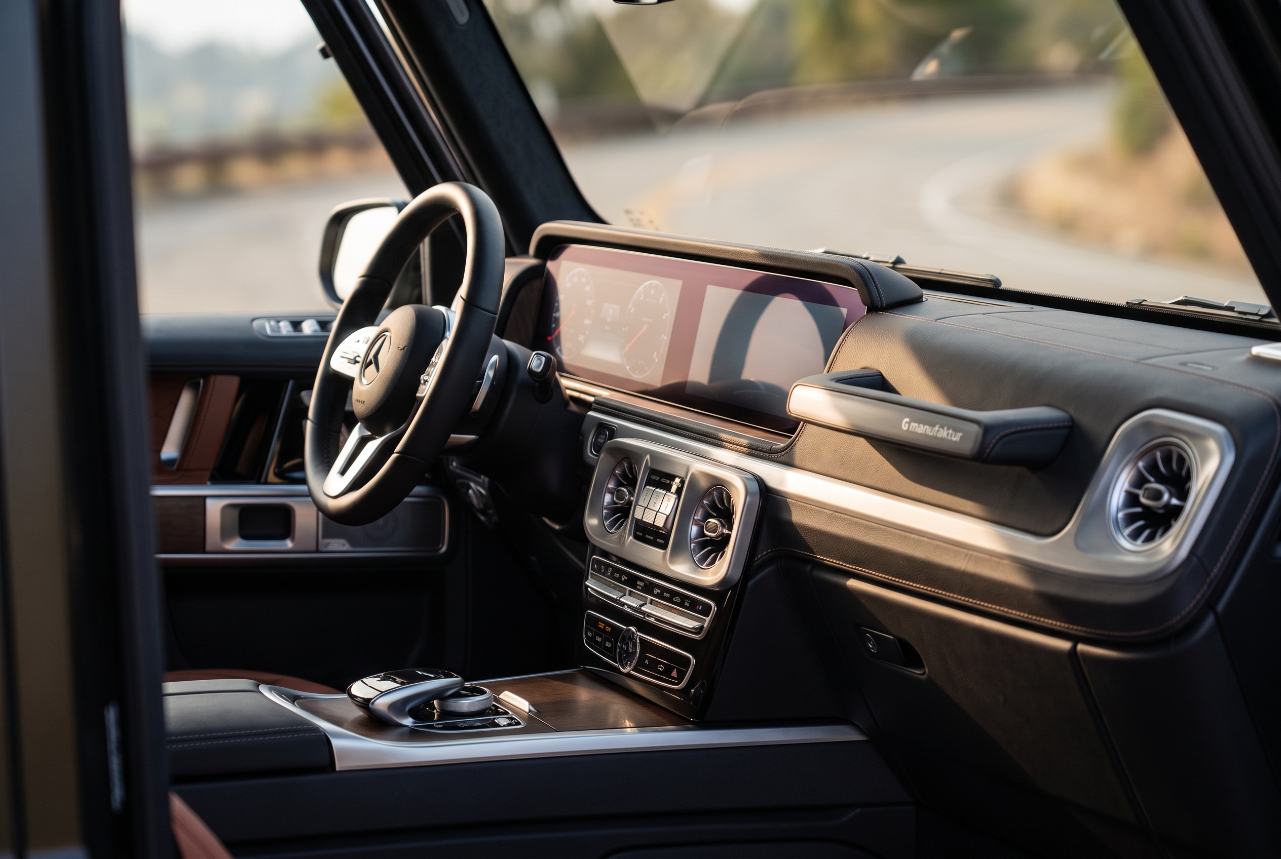 W465 interior