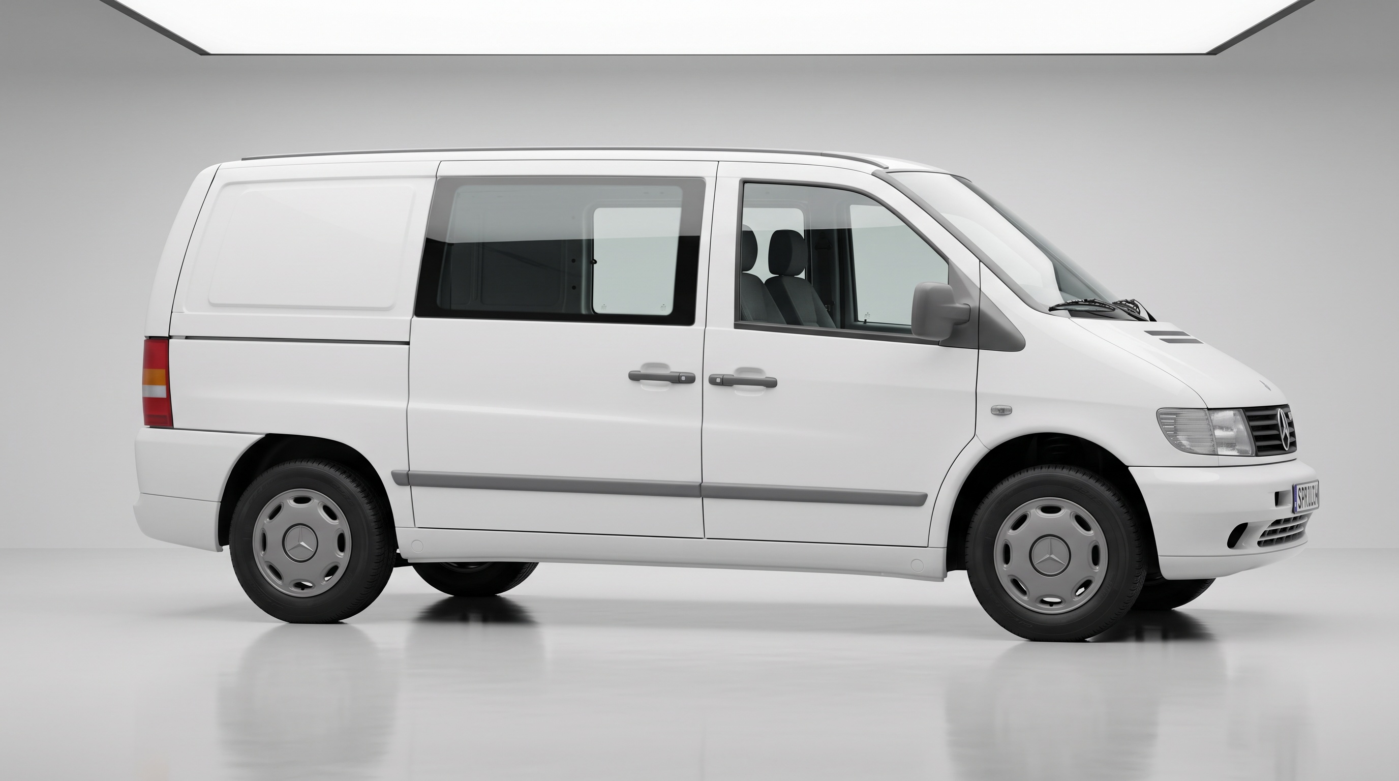Mercedes-Benz V-Class Van (W638)