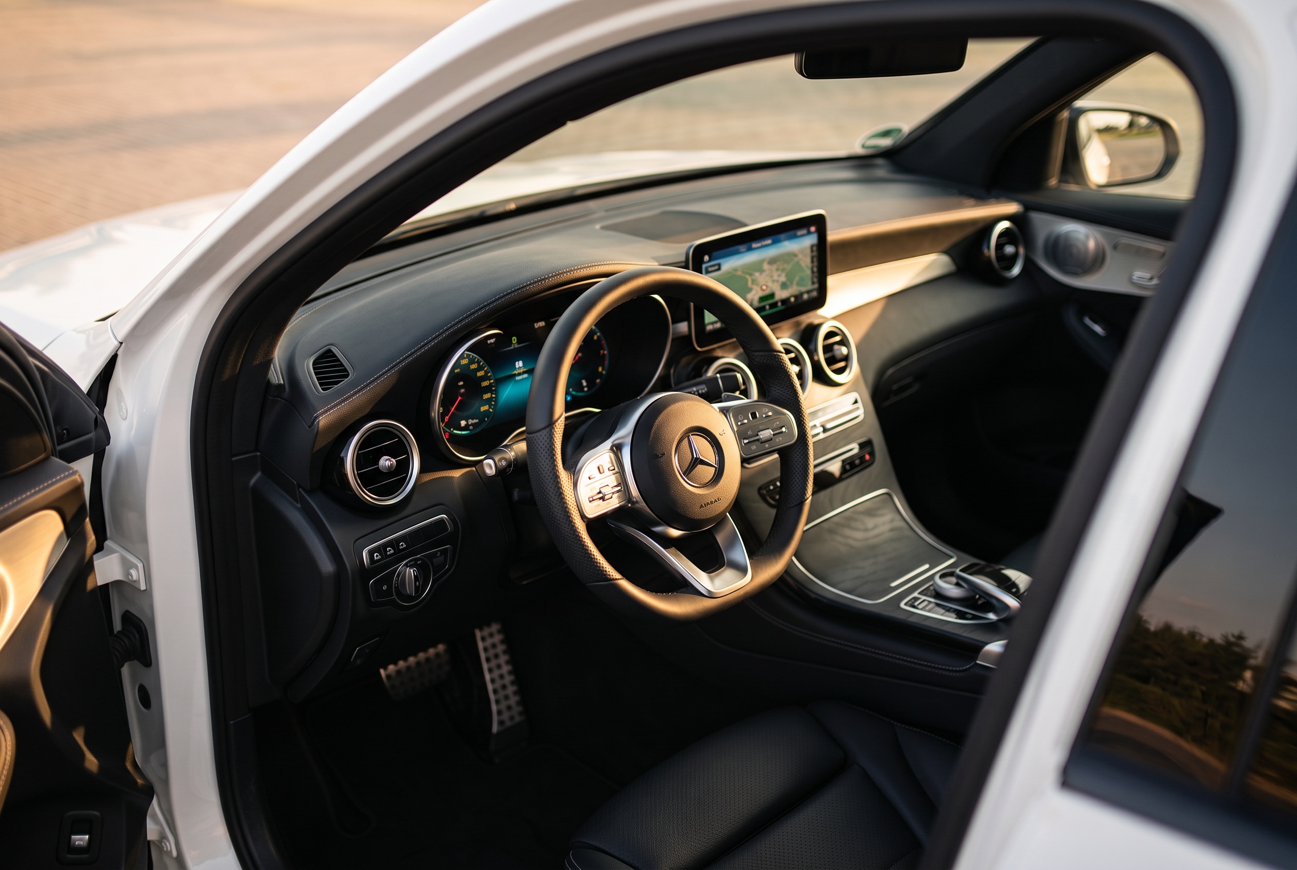 X253 interior