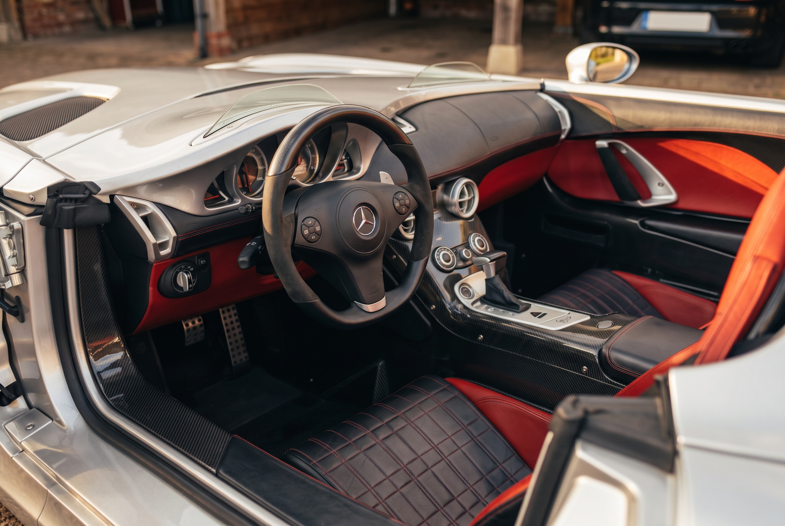 Z199 interior